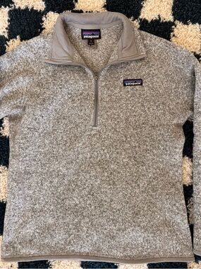 Patagonia Women’s Gray Quarter-Zip Fleece Pullover